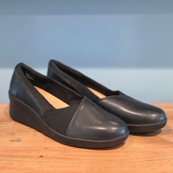 Clarks Shoes - Clarks Womens Suttyn Walk Wedge Black Leather Slip On Comfort Shoes Size 11 M